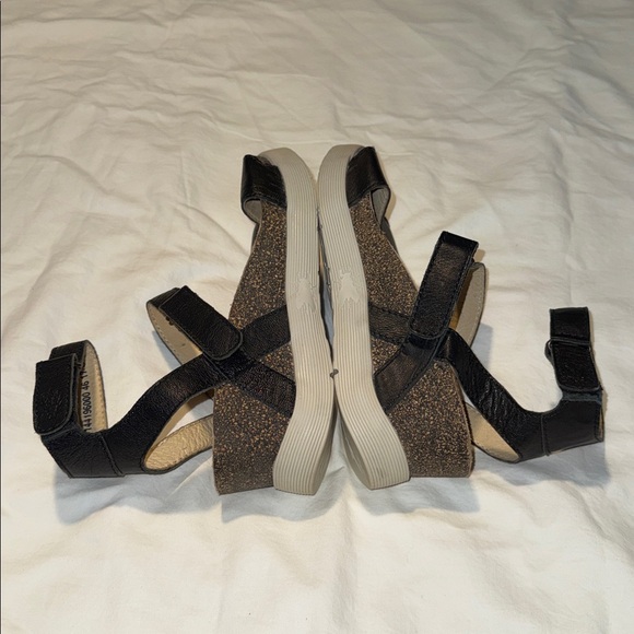 Fly London Strappy Open Toe Wedge Sandals Size 39 EUC - Picture 6 of 15